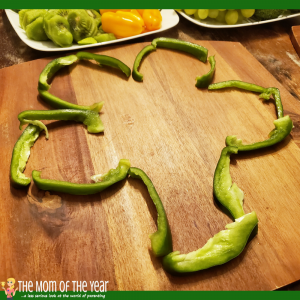 These kid-friendly St. Patrick's Day charcuterie boards are such a fun way to celebrate the holiday with a little magical fun! I would never have though of this idea for the end of the rainbow leprechaun's pot of gold! How creative and cute!